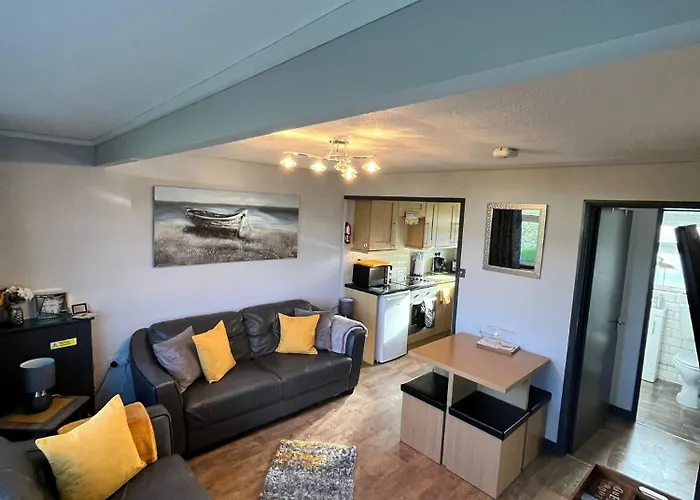44 Sundowner Hemsby